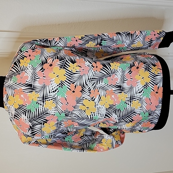 adidas Girls Multicolor Floral Superstar Track Jacket - Picture 4 of 9